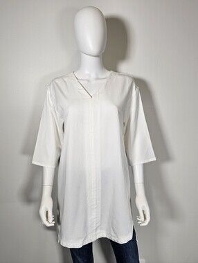 Emma Knudsen White Shirt Style Short Sleeve Tunic Top Sz M